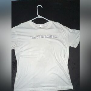 ‘Day dream ‘ tee